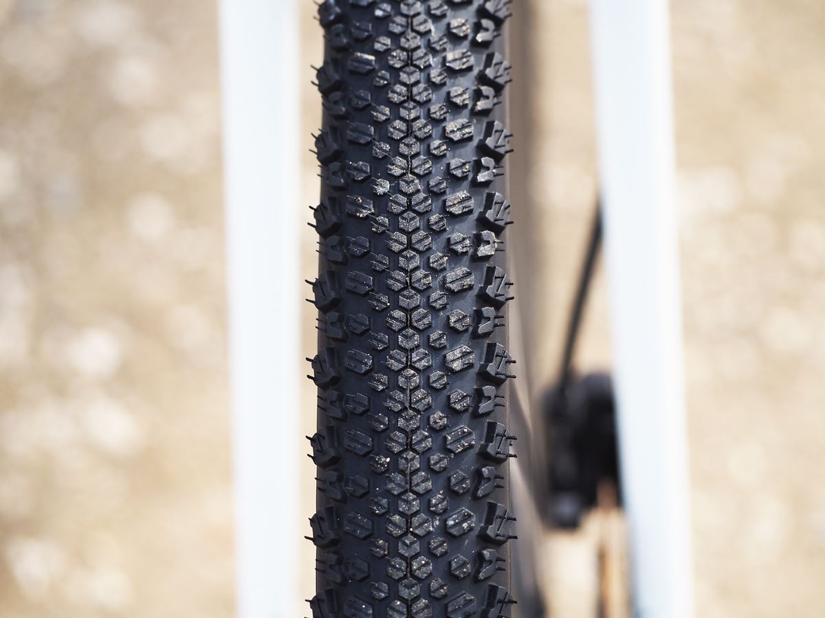 vittoria Airliner gravel